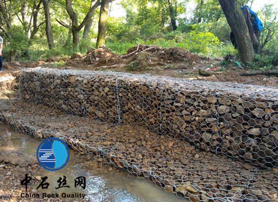 石籠網(wǎng)擋墻 石籠網(wǎng)擋墻